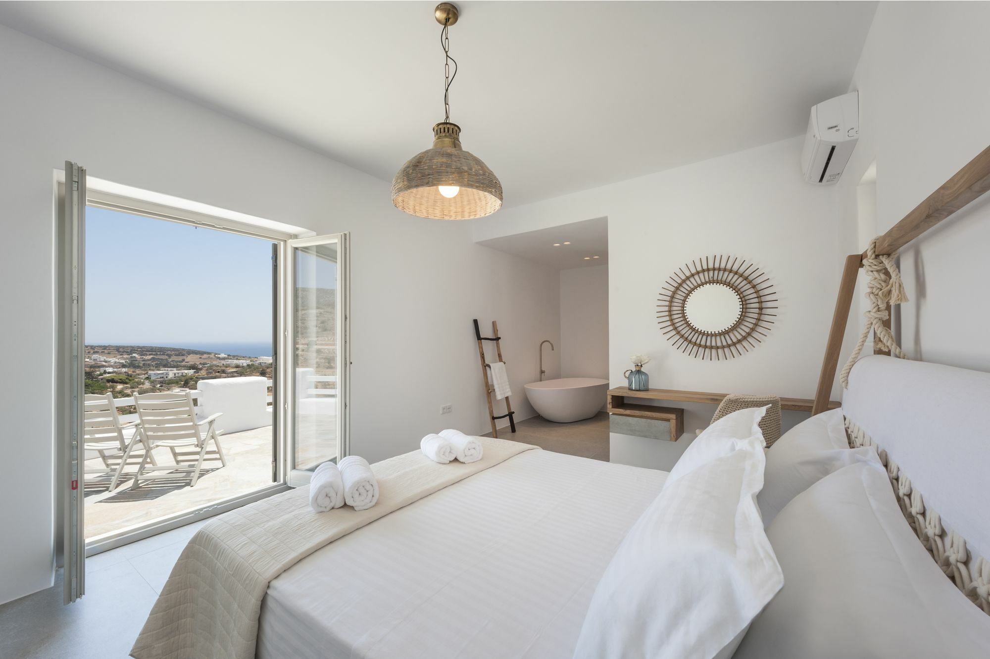 Niriides Luxury Villas Alikí Extérieur photo