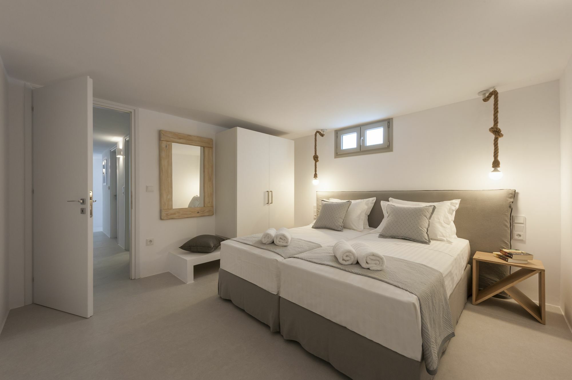 Niriides Luxury Villas Alikí Extérieur photo